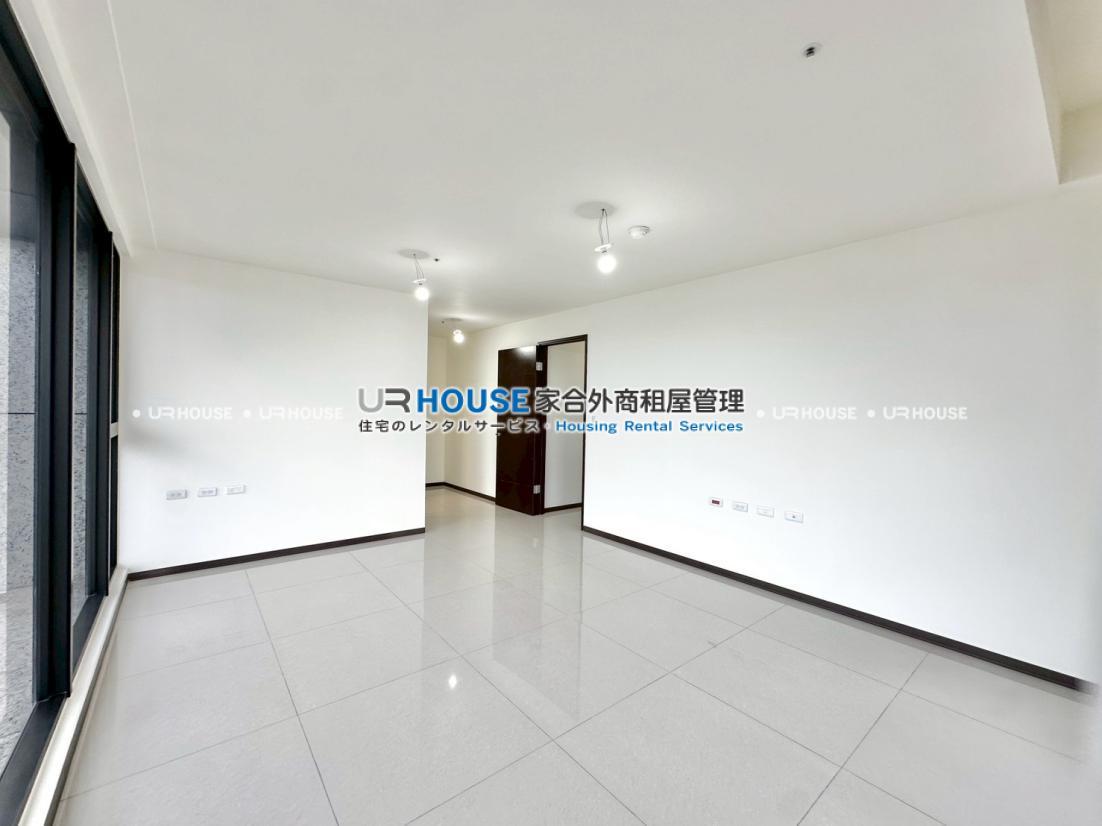 LINE_ALBUM_53號之3 13樓_251022_9.jpg