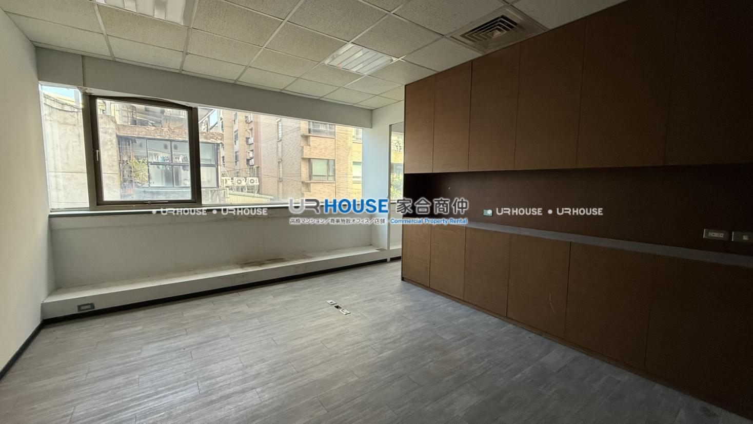 S__2973772_0.jpg
