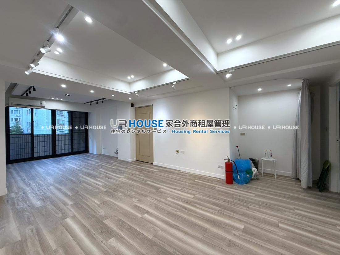 LINE_ALBUM_德惠街6號4F_260815_19.jpg