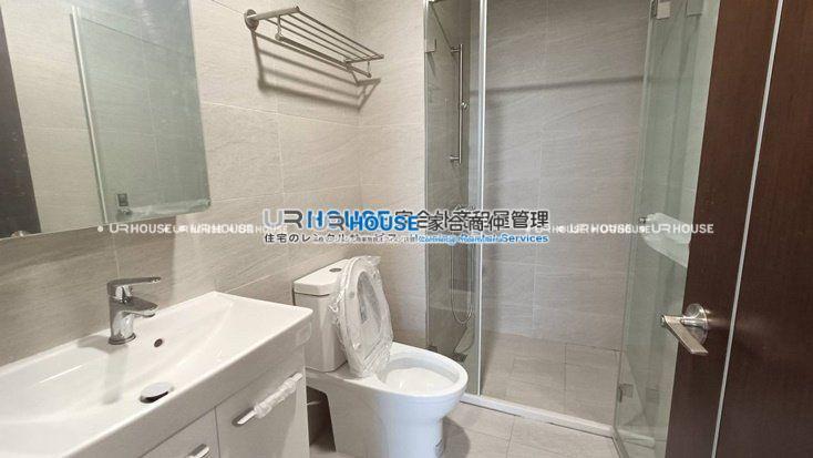 63692d832254a2d568315f46787f9502-watermarked (1).jpg