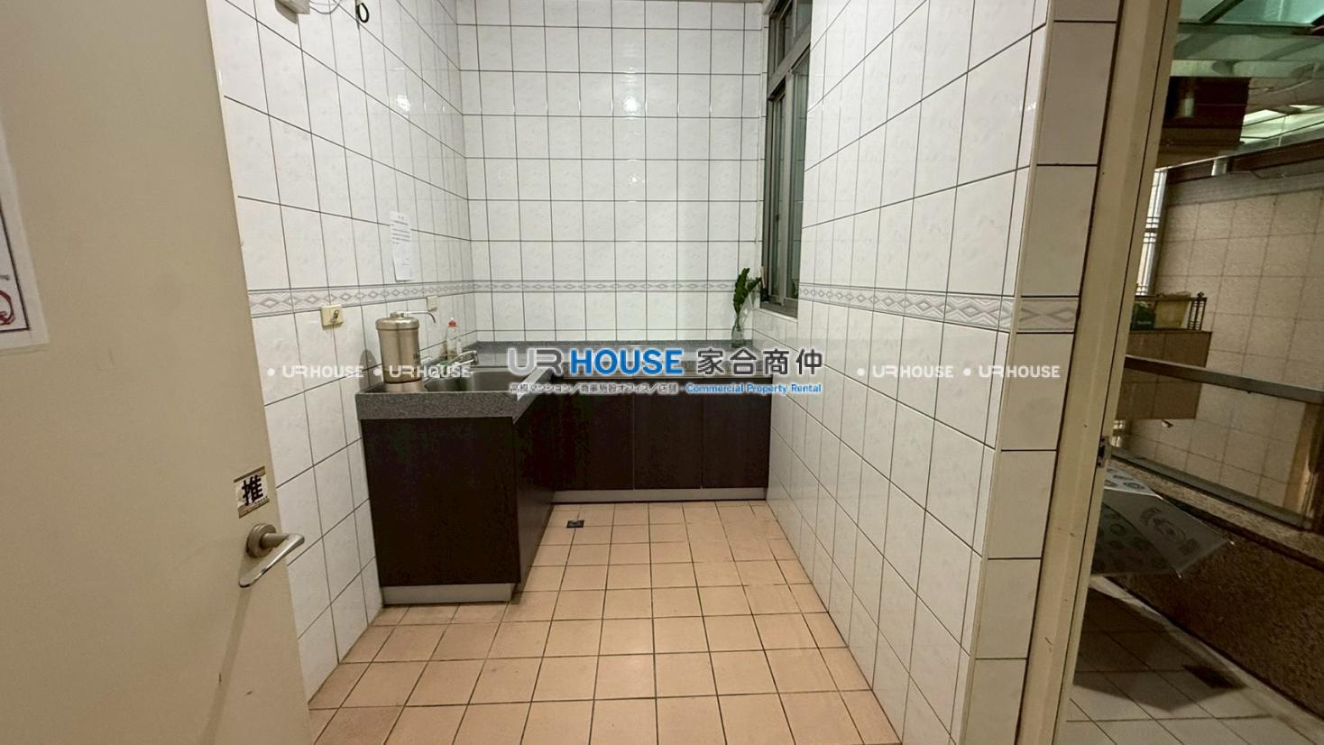 LINE_ALBUM_林小姐 信義區忠孝東路五段412號2樓之4_260304_7.jpg