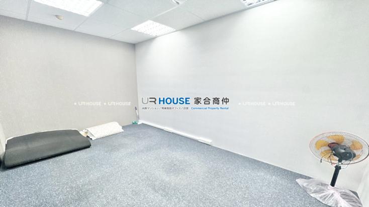 S__17858572_0_0.jpg