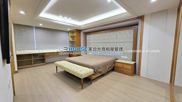 522565_0.jpg
