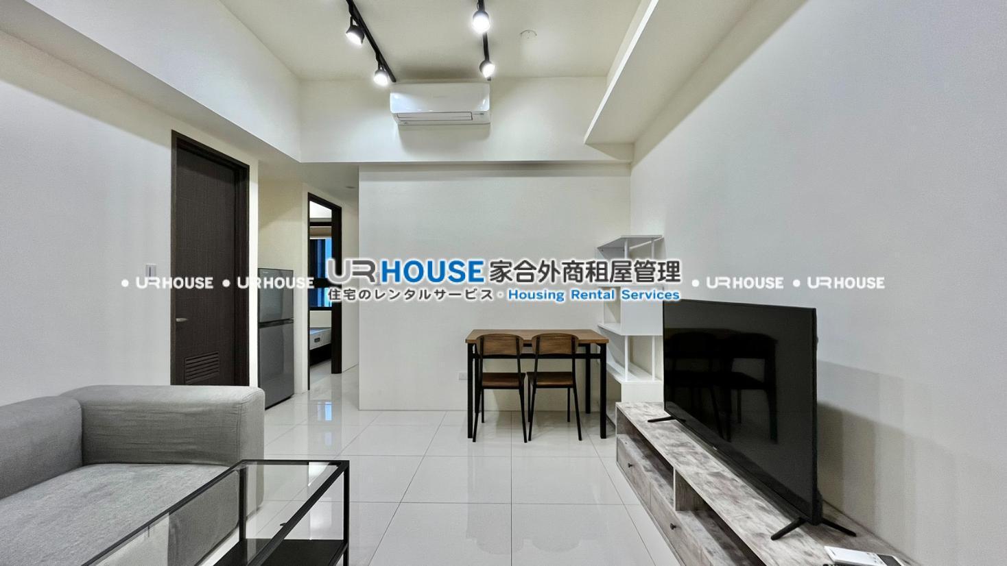 3179379b3d4a316c39e0d9268c21117e-watermarked.jpg