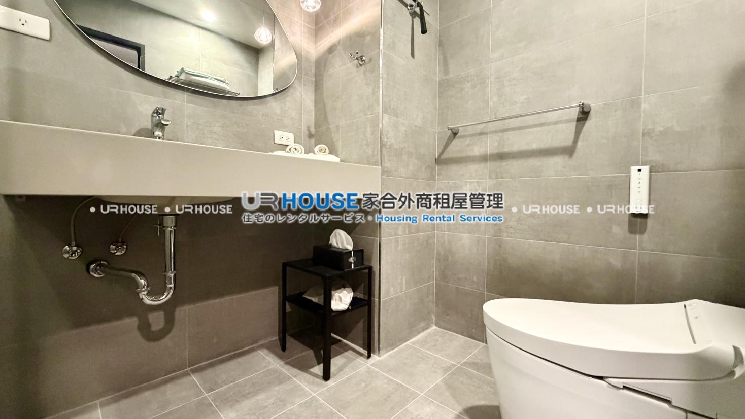 68D02E02-1ECC-4E5D-B7FA-A56C719E8A8A_0.jpg