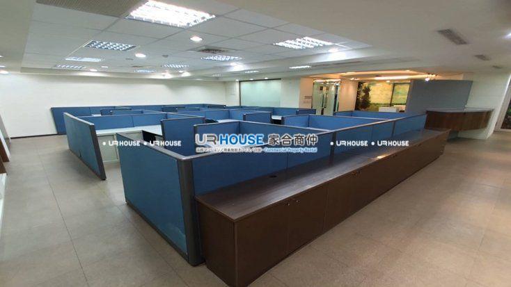ef3c1d6039a0bb3422d43171f869c212-watermarked_0.jpg