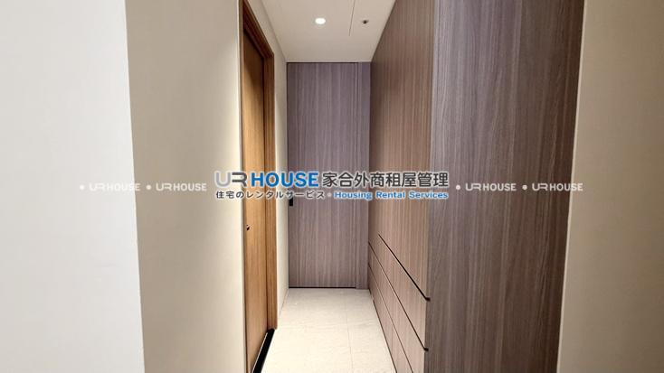 S__67928226_0.jpg