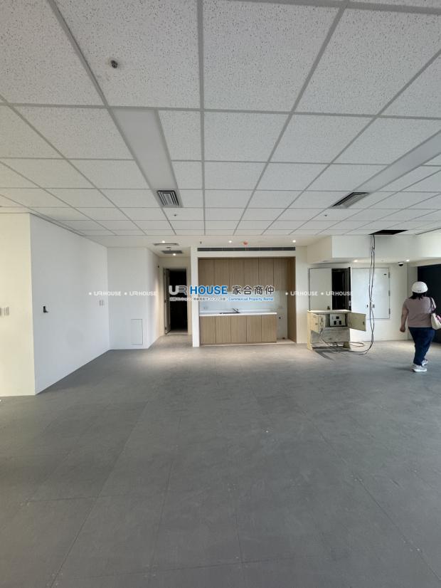 AA3CCE62-7D90-40BC-8C99-3FCC550DA75A.jpg