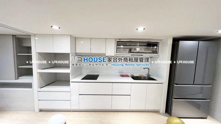 44e5fc65cf355ba1455d0564394fd439-watermarked.jpg