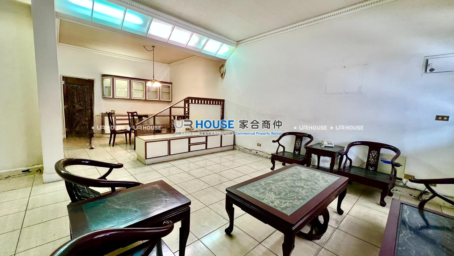S__460455977_0-Photoroom.png