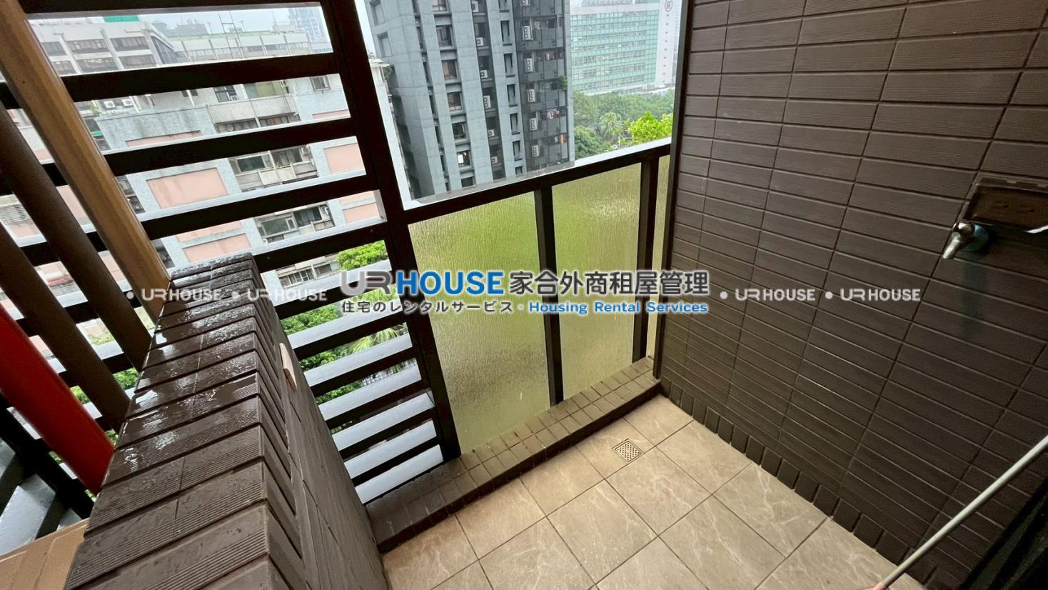 LINE_ALBUM_杭州南路二段61巷38號7樓之2_260514_1.jpg