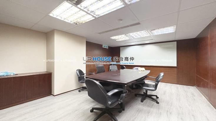 S__69058599_0.jpg