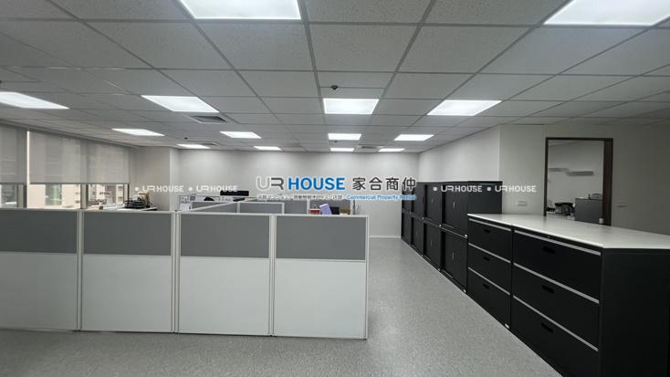 S__208912391_0.jpg
