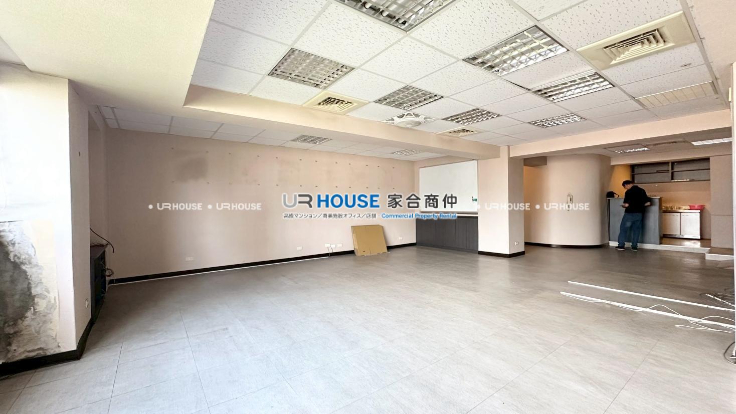 LINE_ALBUM_忠孝敦化樹海辦公_260519_7.jpg