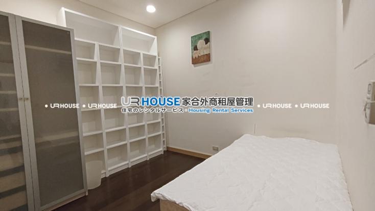 98f9d18ed9d2ae2bb2588b96.jpg