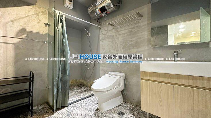 62187aee668dd4c6d6a88ca72f96b315-watermarked.jpg