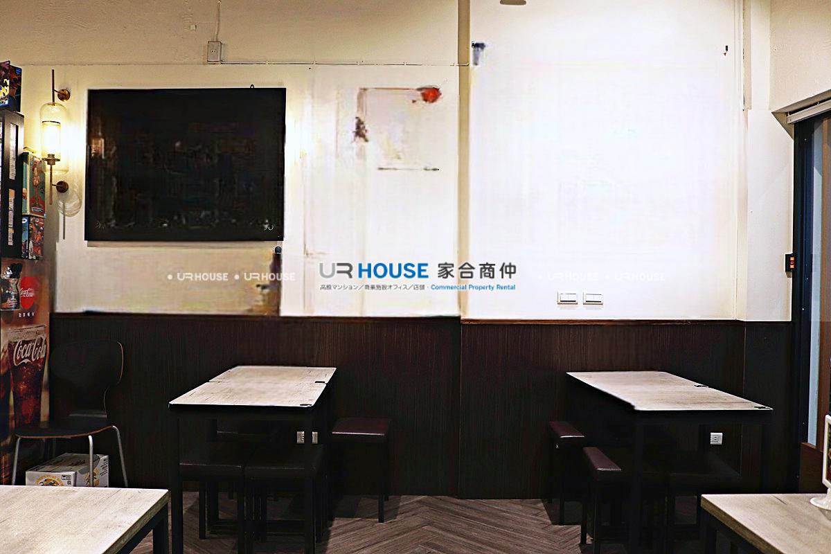 1620838535-405818388-g-Photoroom.png