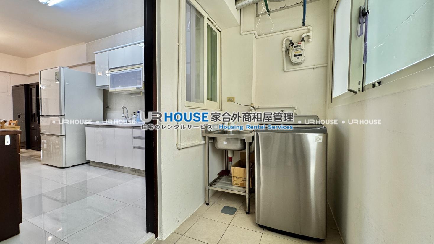 C7970F83-25CE-4064-AF7C-60EC64BD2214.jpg