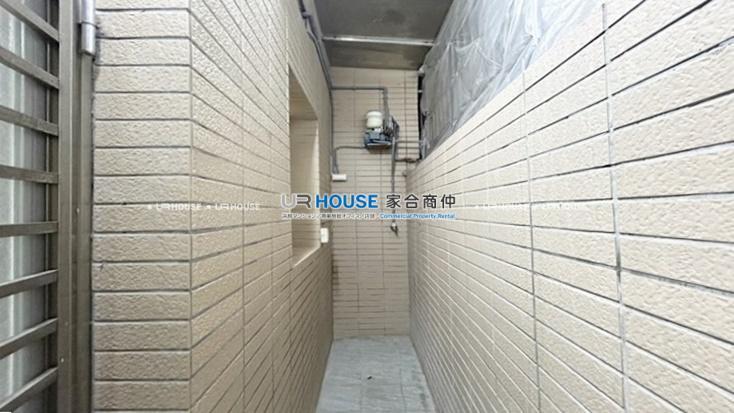 S__73564273_0.jpg