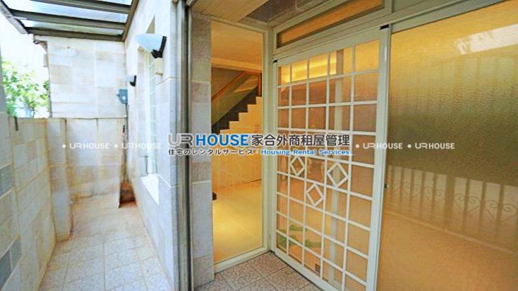 0863bca0bfa5faf305f790e28b1f2d1c-watermarked-Photoroom.png