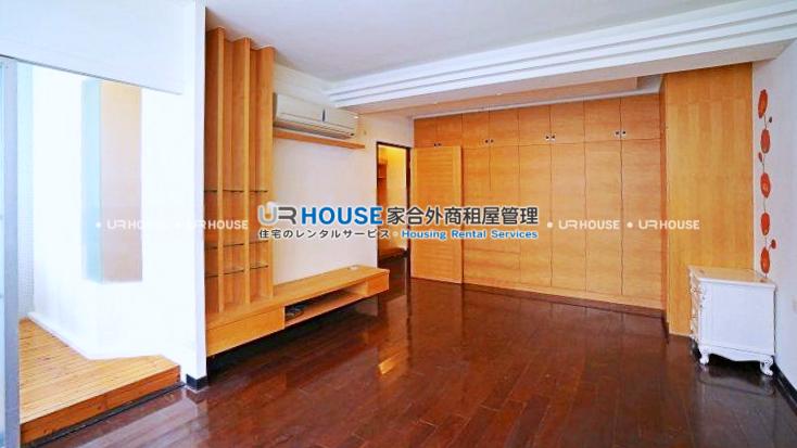 f78b1e1401fd5b28b3fd8983312062a6-watermarked-Photoroom.png
