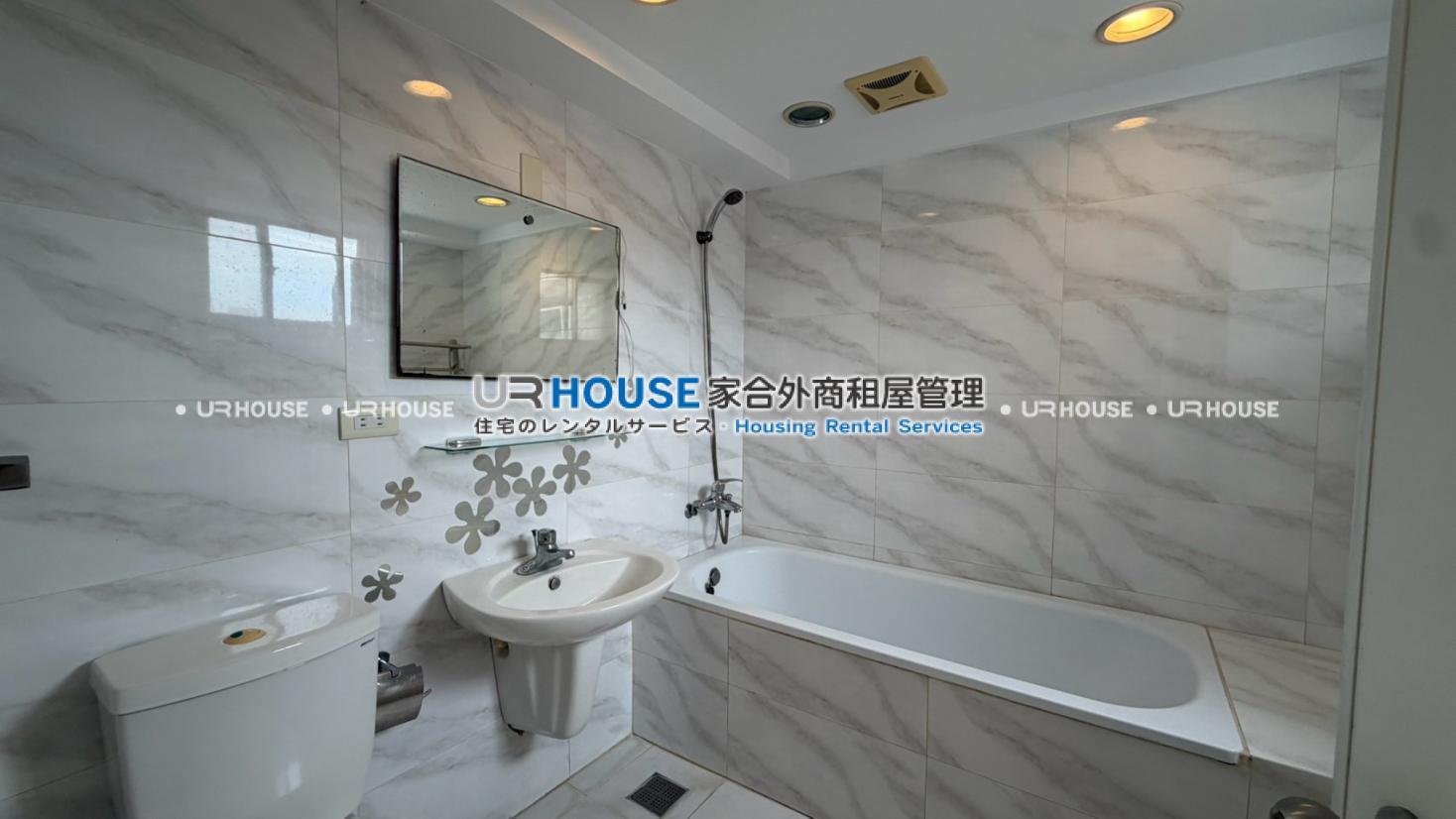 LINE_ALBUM_天母圓環_260902_6.jpg
