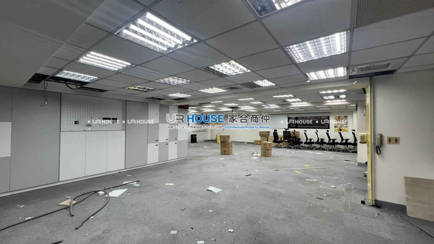 S__214859823_0.jpg
