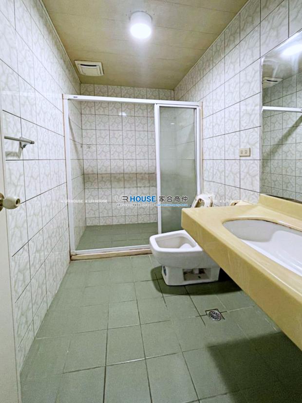 下載 (9)-Photoroom.png