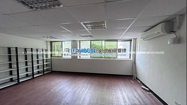 9ef675de4d9cb0e24a201826.jpg