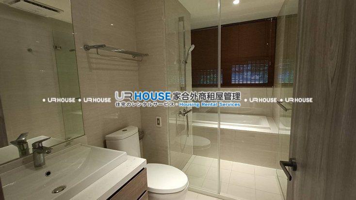 feef7dfe58f0edeed42bc56efb6adcf9-watermarked.jpg