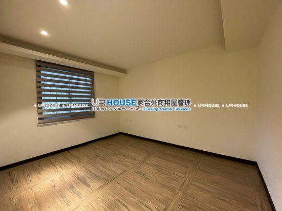261c82b9570621c3e49d2c61239dbf02-watermarked.jpg