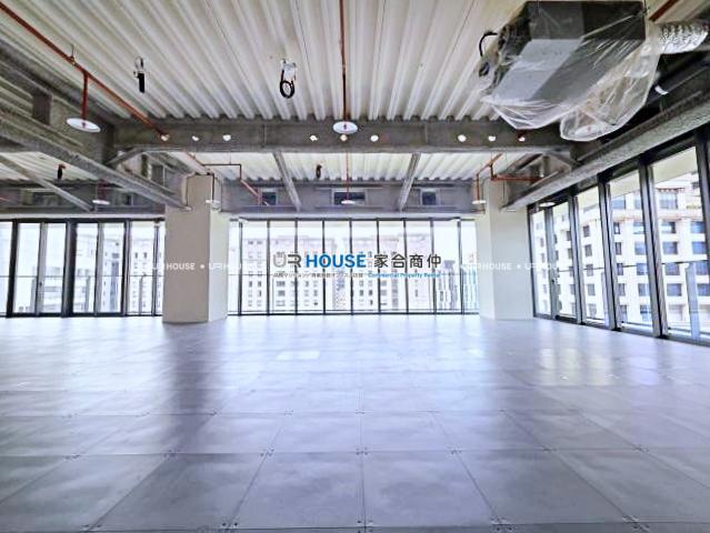 r4648_6a1aa30f4e0f8227.jpg