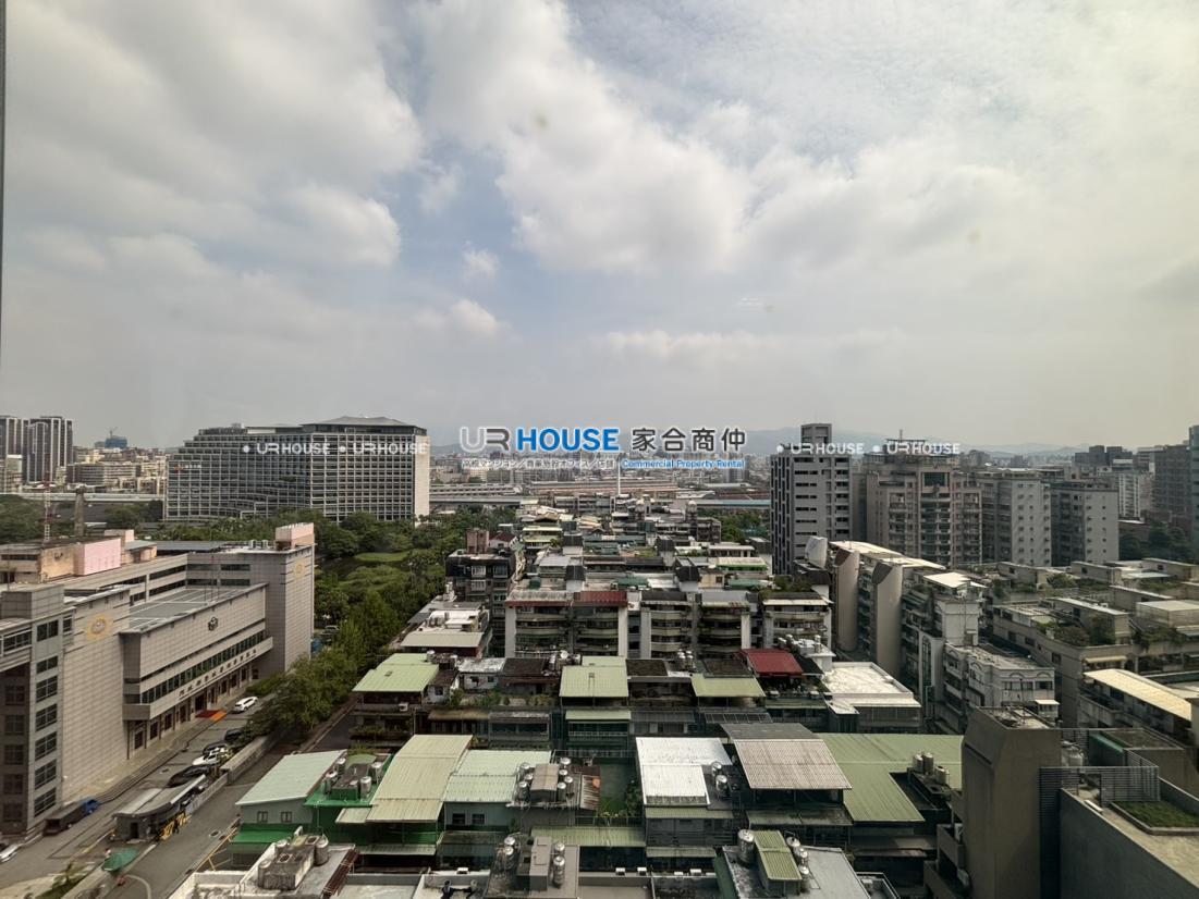 S__69656600_0.jpg