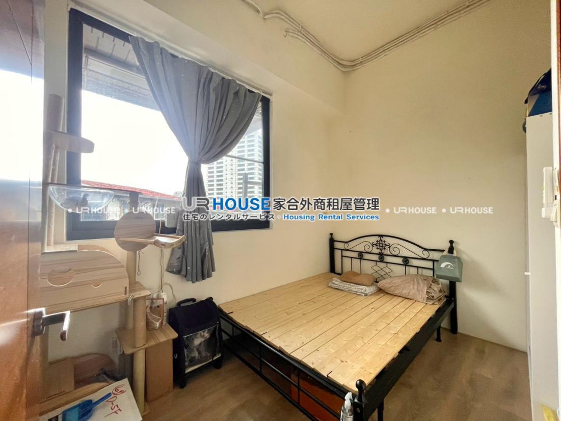 LINE_ALBUM_新版plus_260829_3.jpg
