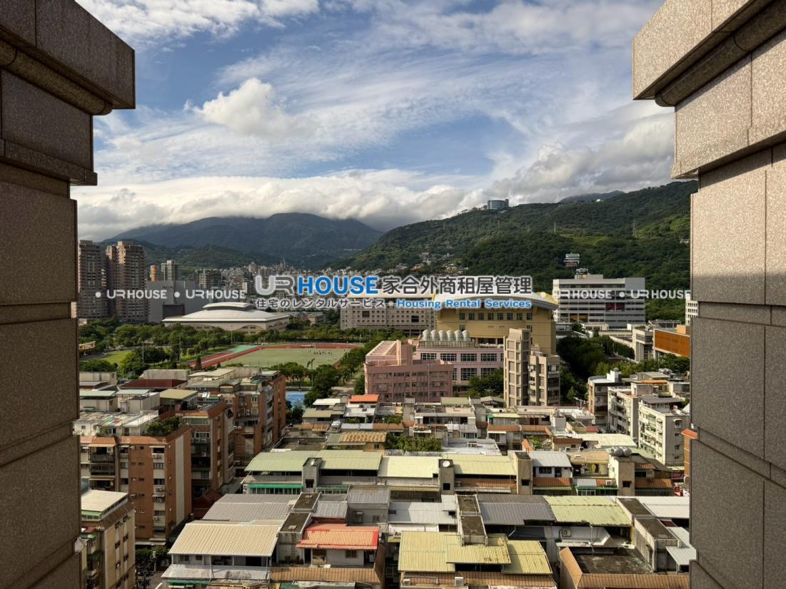 LINE_ALBUM_皇鼎麗園3-士東路266巷15弄3號15F_260827_1.jpg