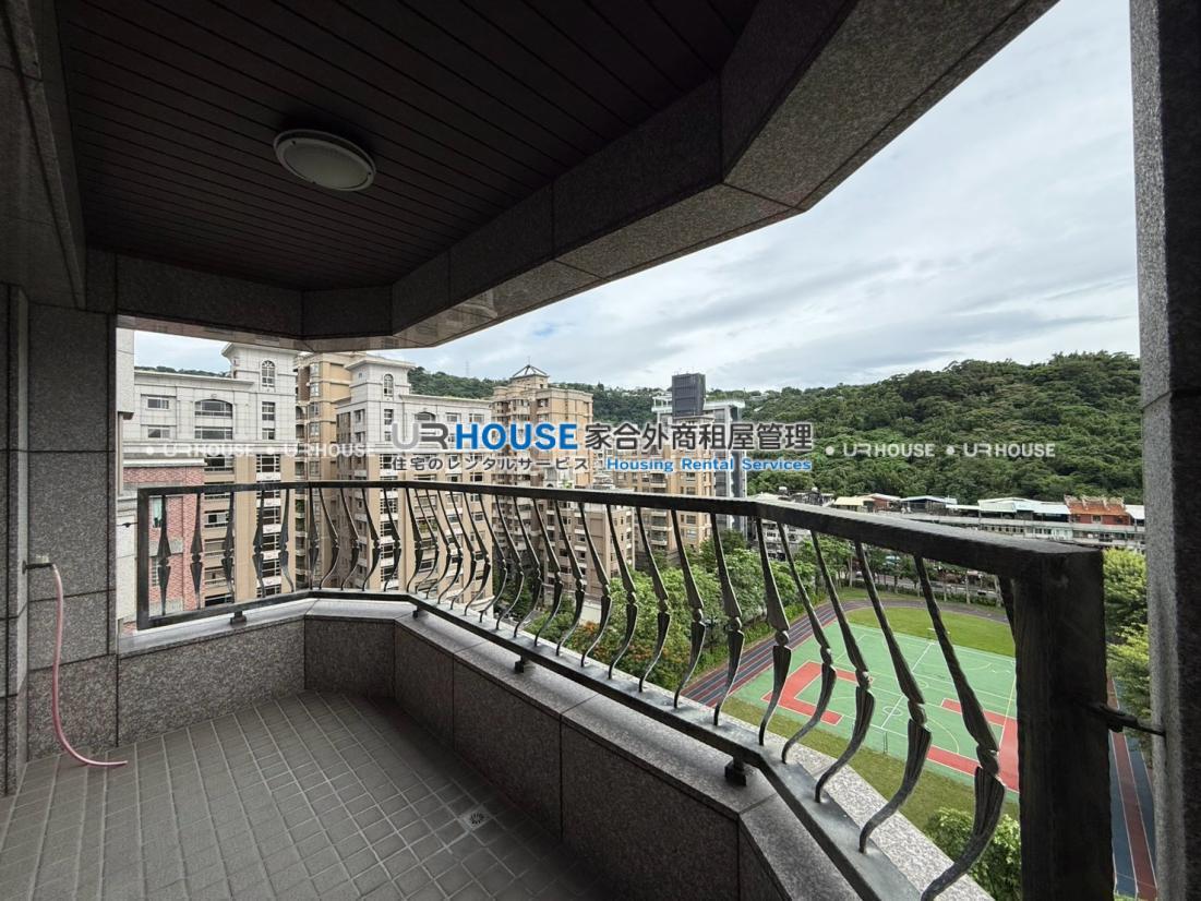 LINE_ALBUM_皇鼎麗園3-士東路266巷15弄1號13F_260827_24.jpg
