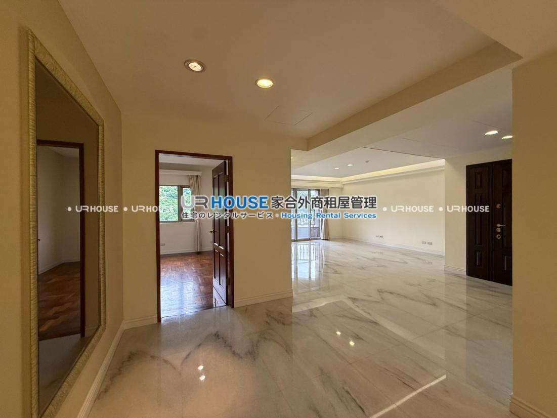 LINE_ALBUM_皇鼎麗園3-士東路266巷15弄1號13F_260827_11.jpg