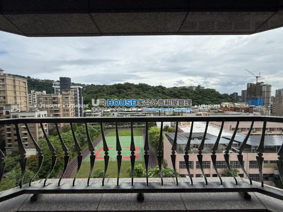 LINE_ALBUM_皇鼎麗園3-士東路266巷15弄1號13F_260827_26.jpg