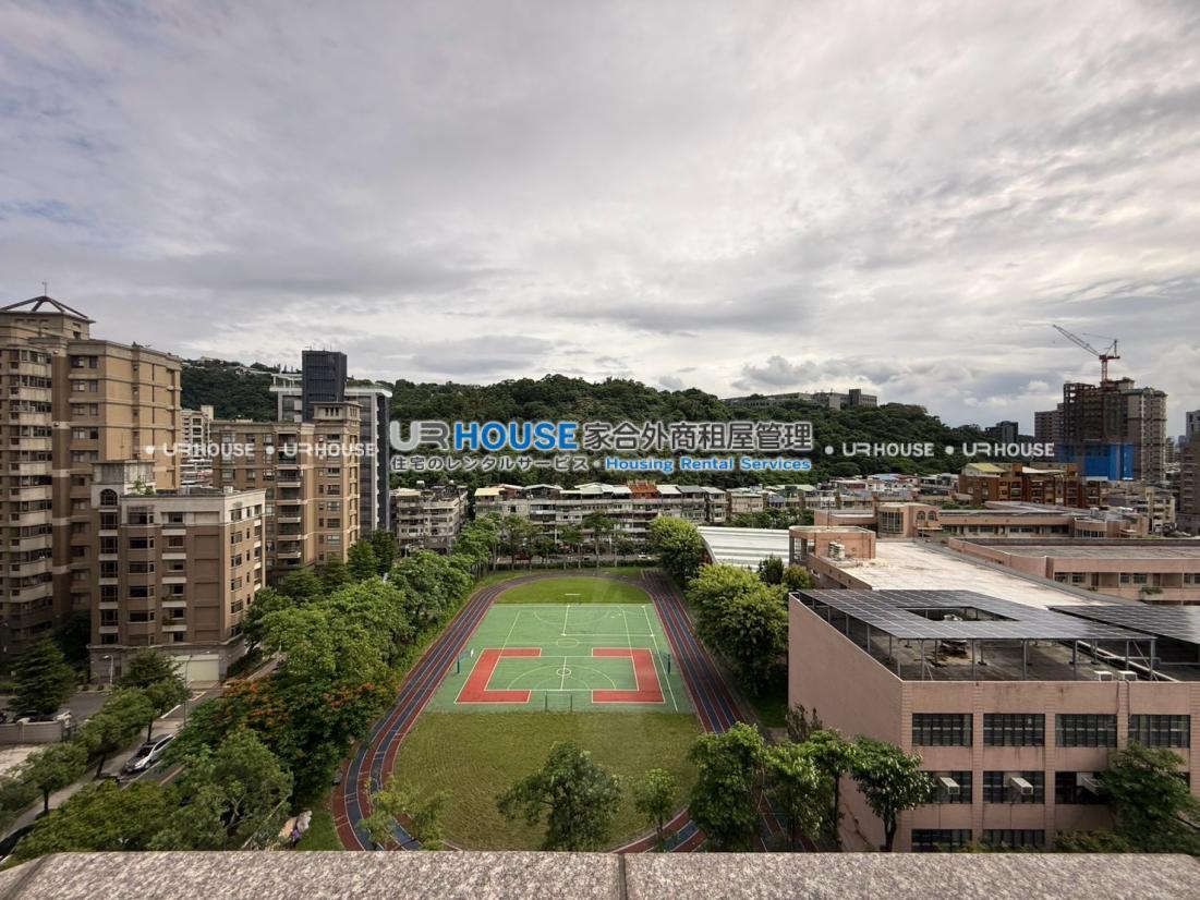 LINE_ALBUM_皇鼎麗園3-士東路266巷15弄1號13F_260827_5.jpg
