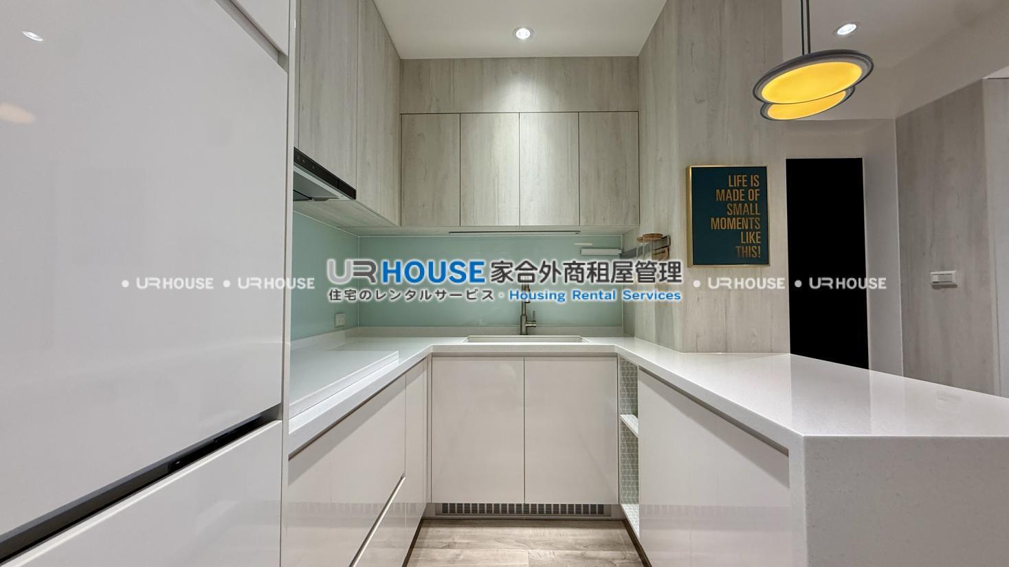 僑大聯合廣場 廚房.jpg
