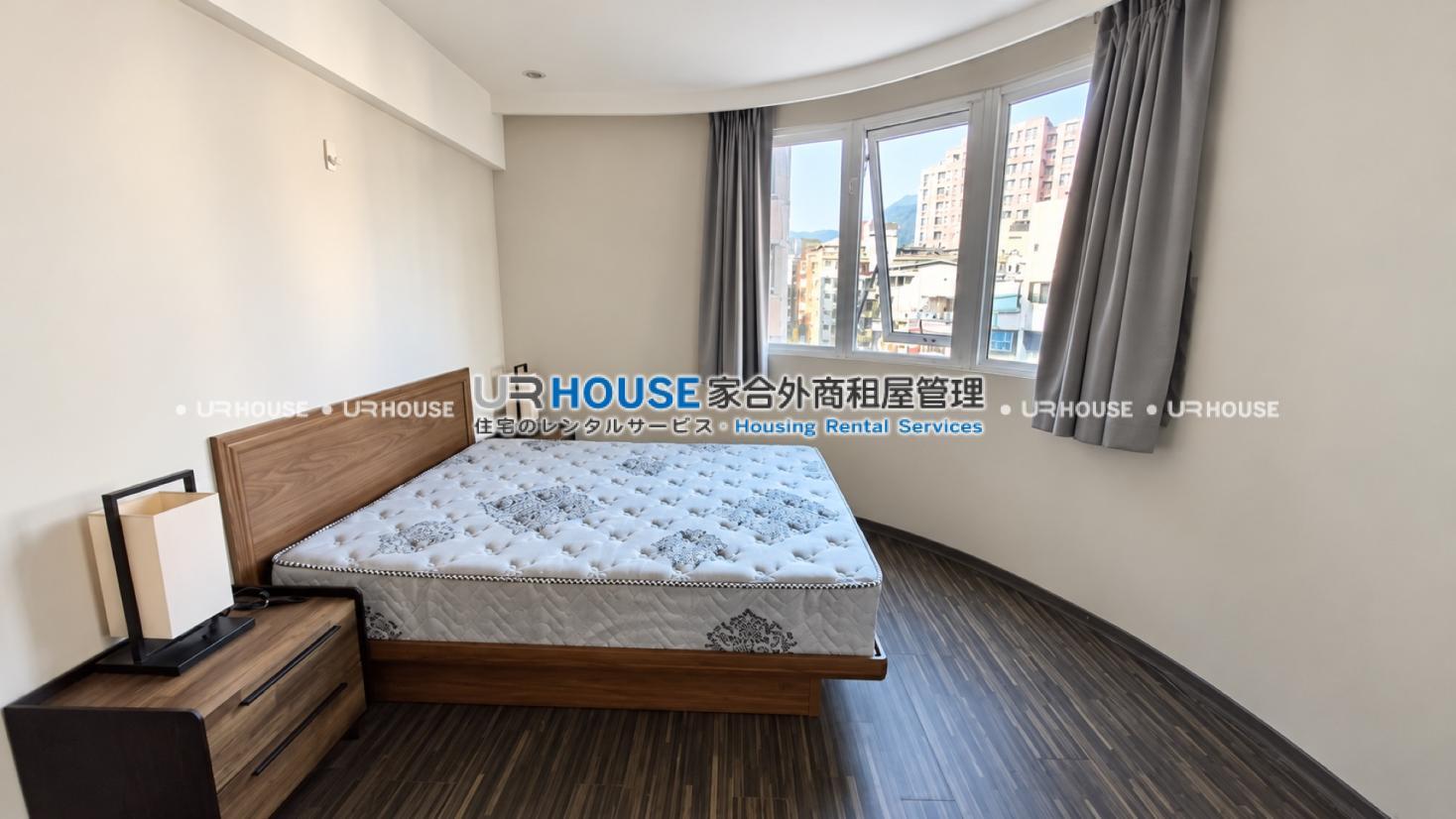 06_bedroom.jpg